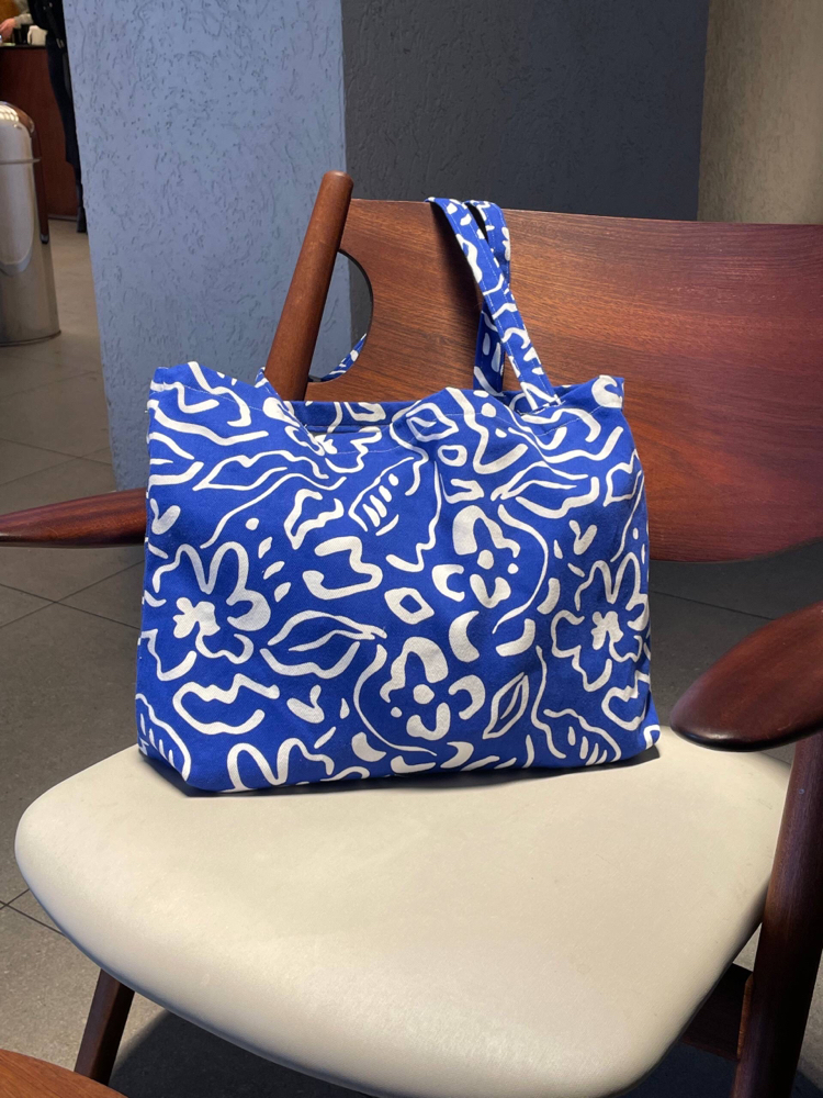 Colored shopper bag 