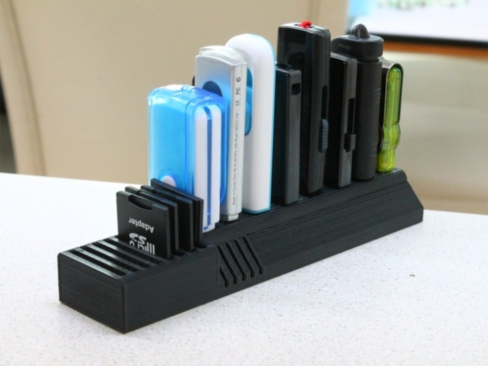 Usb Ve Sd Kart Tutucu