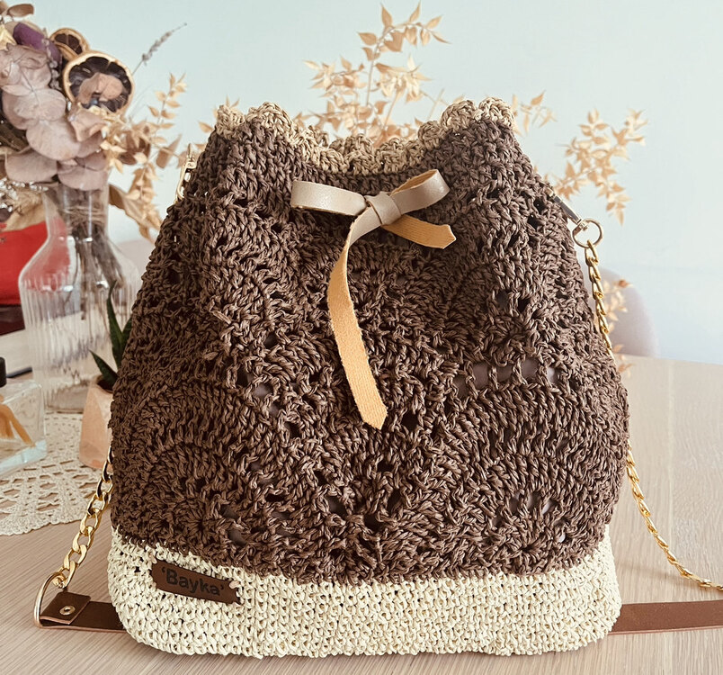 Yelpaze model askılı çanta