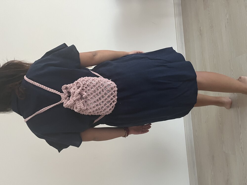 Pembe sırt çantası