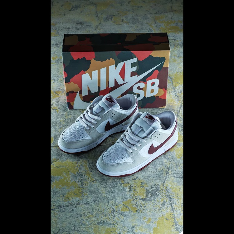 Nike SB Low- Premium Sneaker
