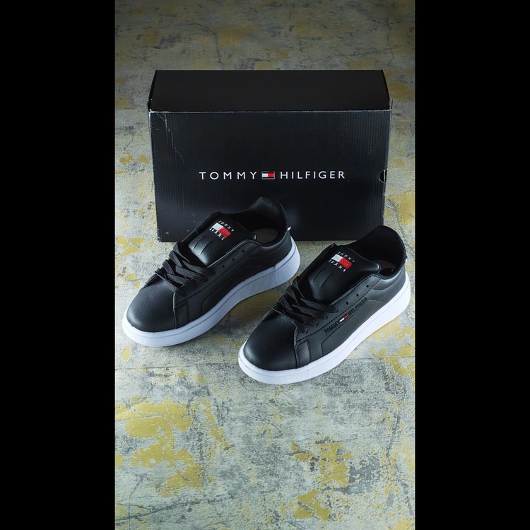 Tommy Hilfiger “Classic Street” Sneaker