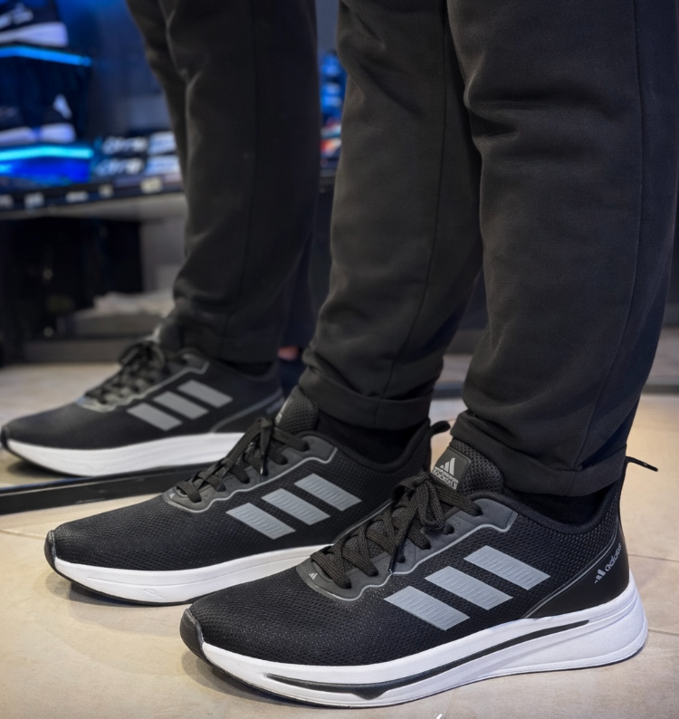 Adidas Siyah-Ayakkabı