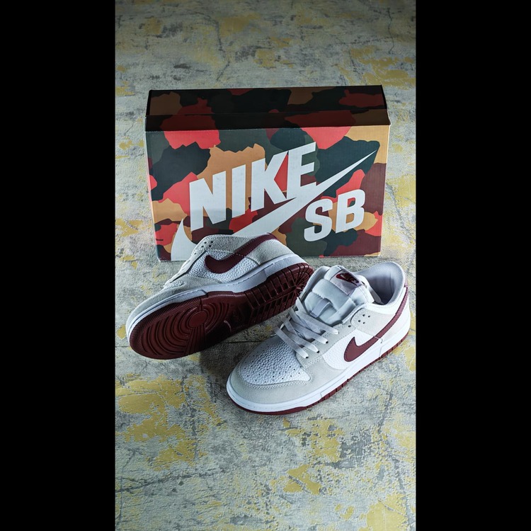 Nike SB Low- Premium Sneaker