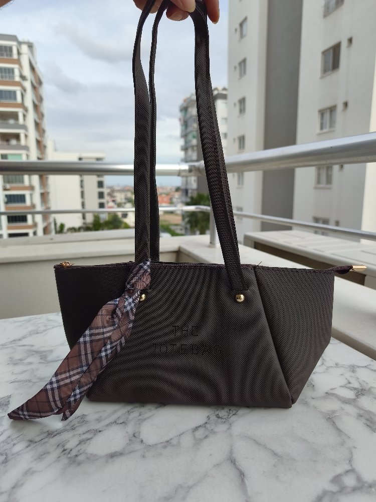 The bag koyu kahve renk