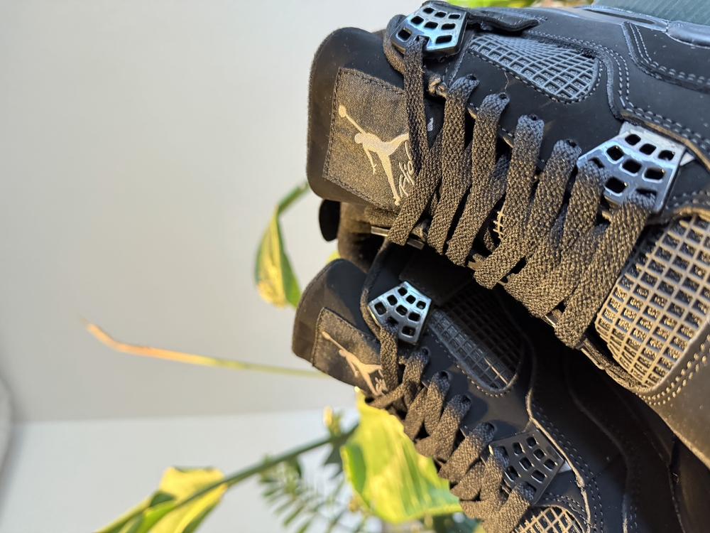 Air Jordan Retro 4 Black Cat