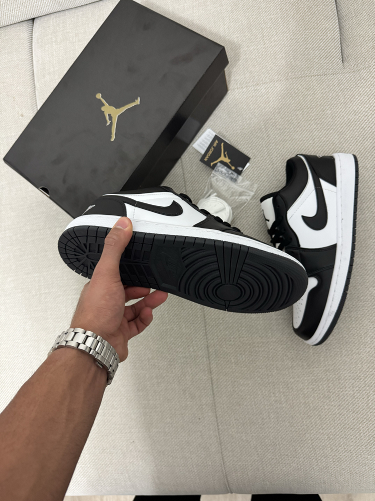 Air Jordan 1 Low Panda