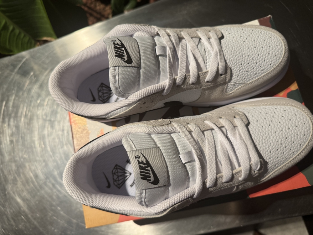 SB Dunk Low Cream
