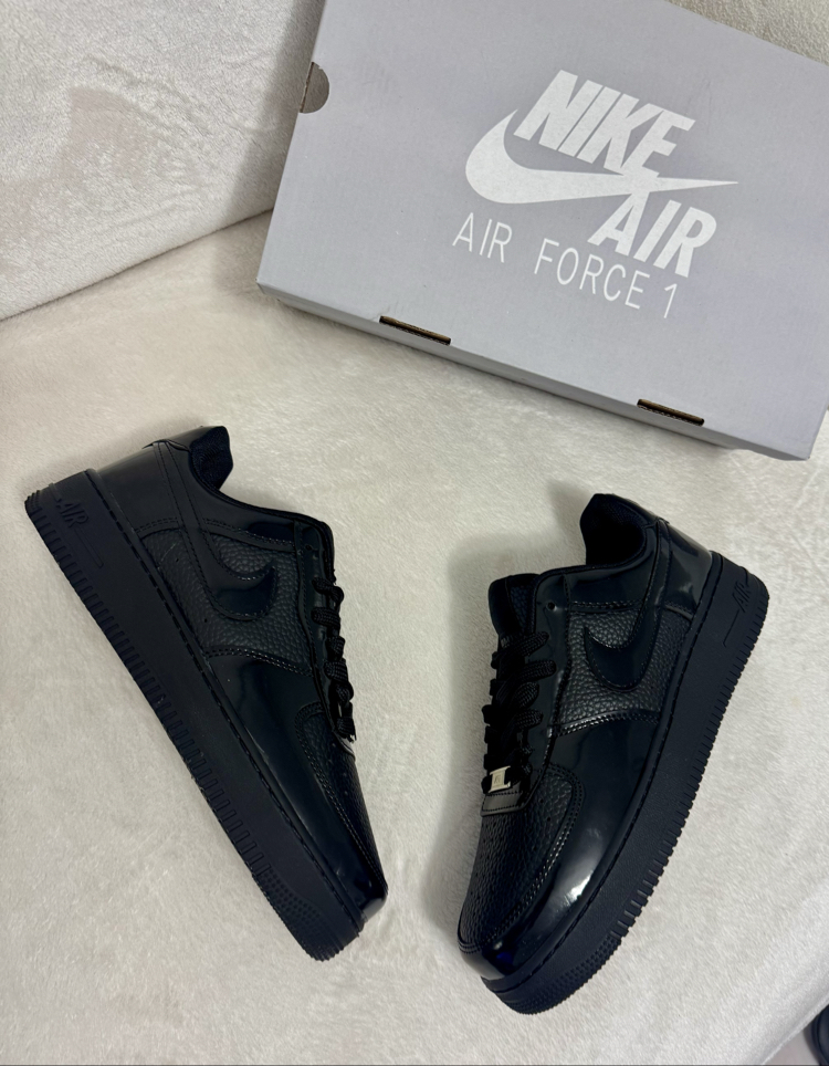Air Force 1 Full Black