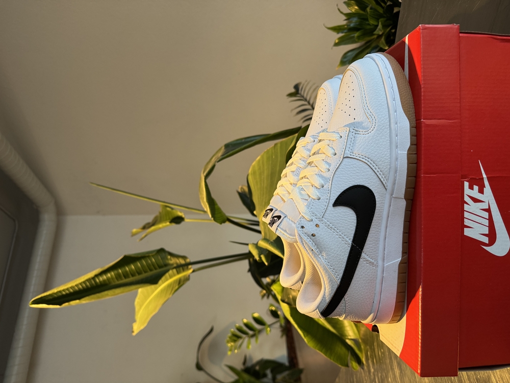 Dunk Low White Gum