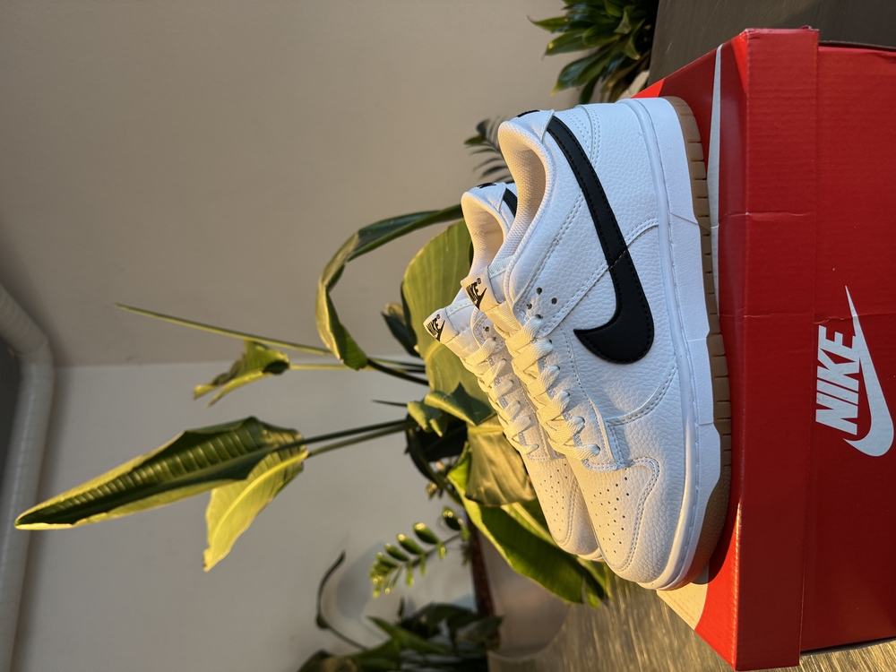 Dunk Low White Gum