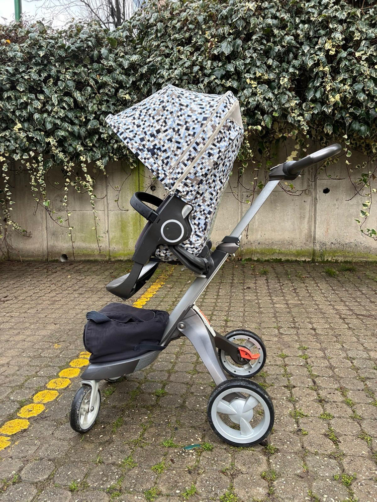Stokke Bebek Arabası