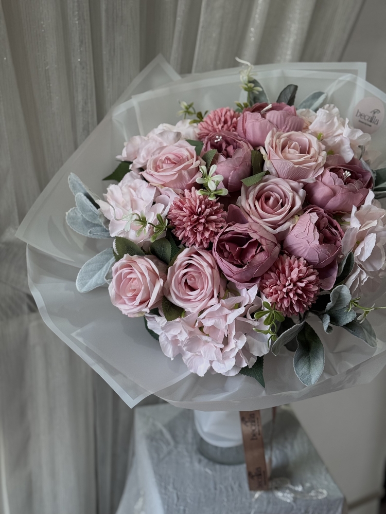 Becalla Pink Bqt.