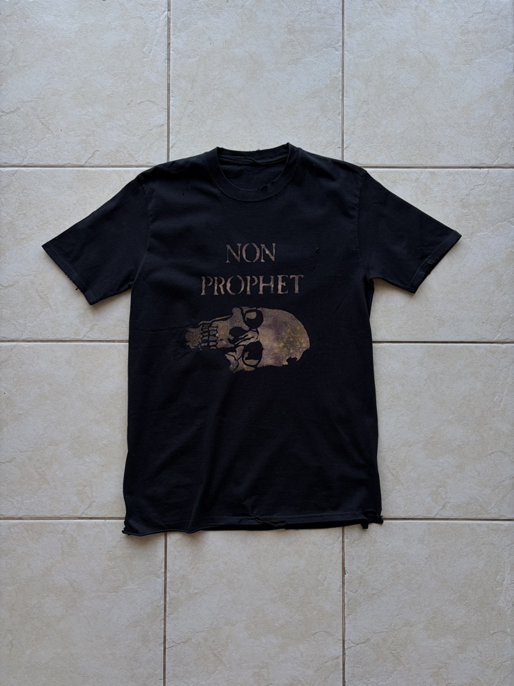 Distressed Y2K Non Prophet Tee Small