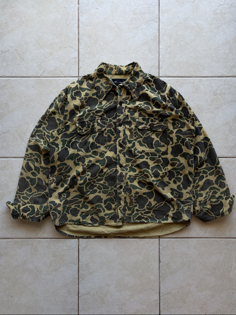 90’s Camo Shirt Boxy Fit L-XL