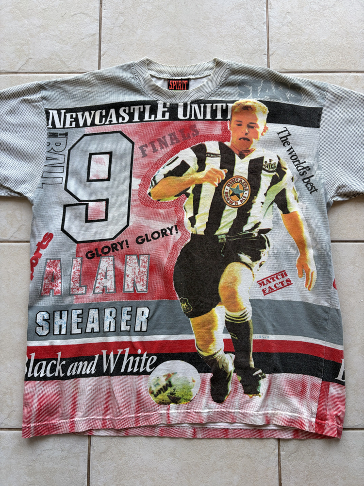 90’s Alan Shearer AOP Tee L-XL