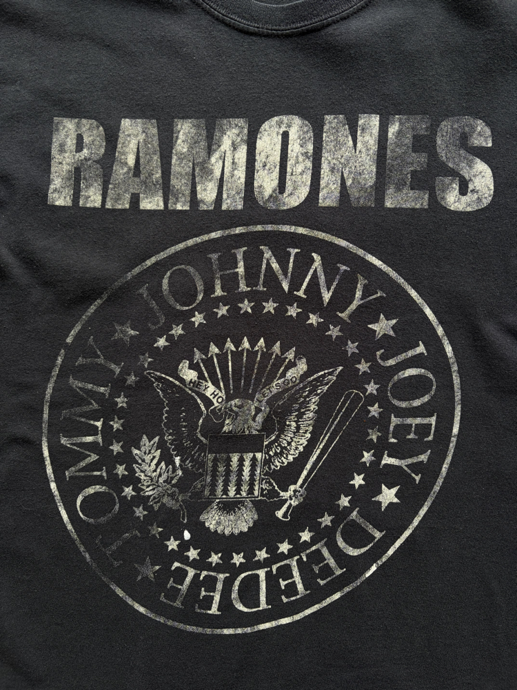 Y2K Ramones Tee Small