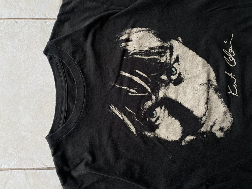 90’s Kurt Cobain Memorial Tee Small