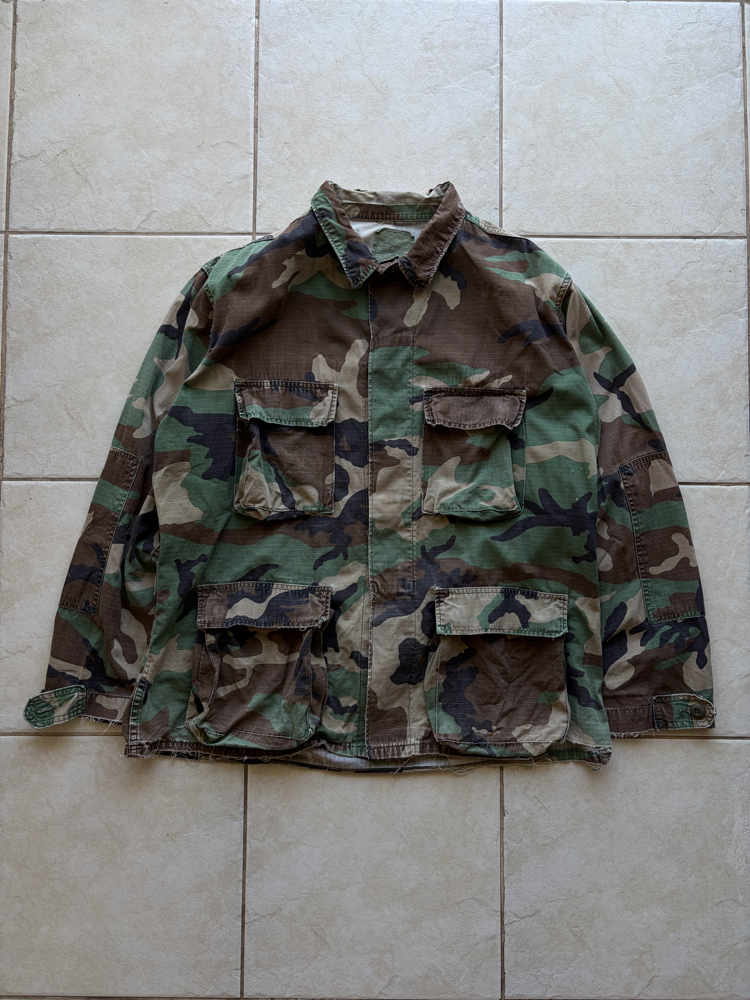 80’s US Army Woodland Camo BDU Shirt L-XL
