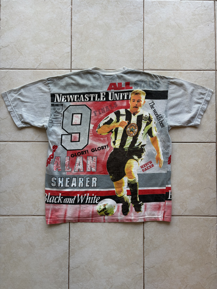 90’s Alan Shearer AOP Tee L-XL
