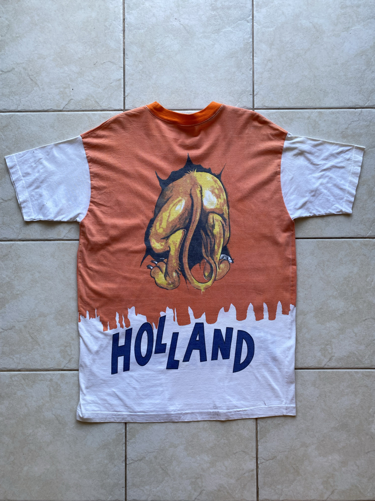 90’s Holland AOP Tee Large