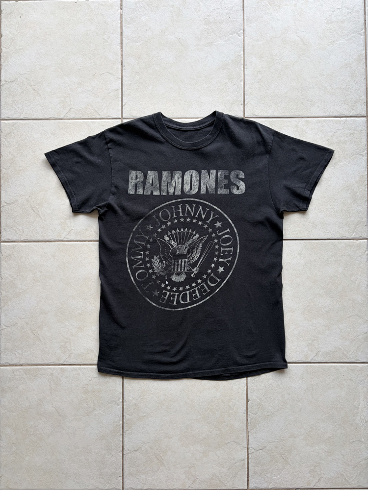 Y2K Ramones Tee Small