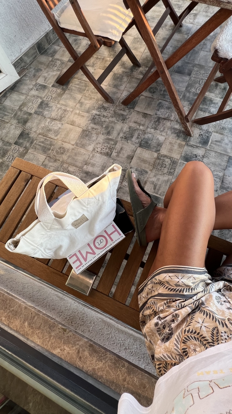 Believe Kanvas Tote 