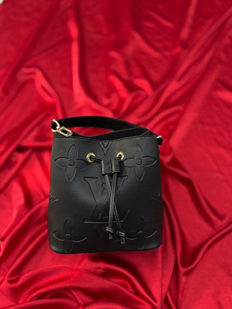 Louis Vuitton çanta 