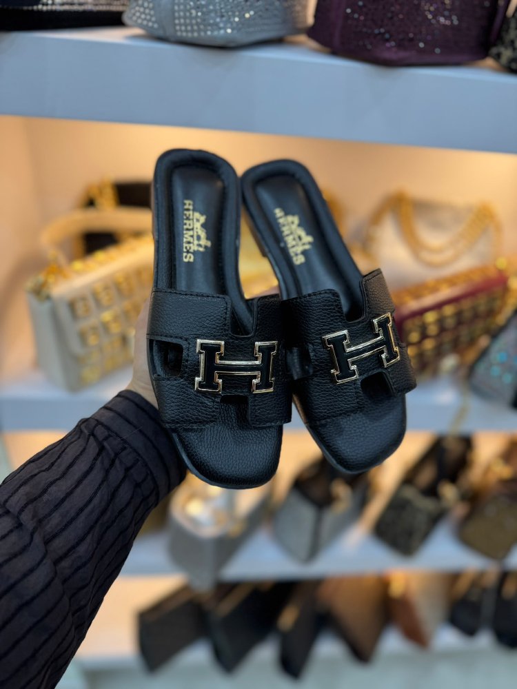 Hermes Düz taban terlik 