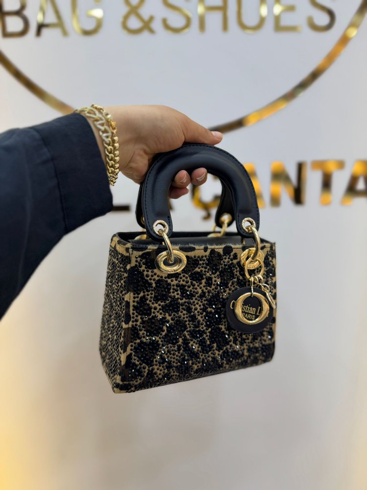 A kalite taşlı Dior çanta