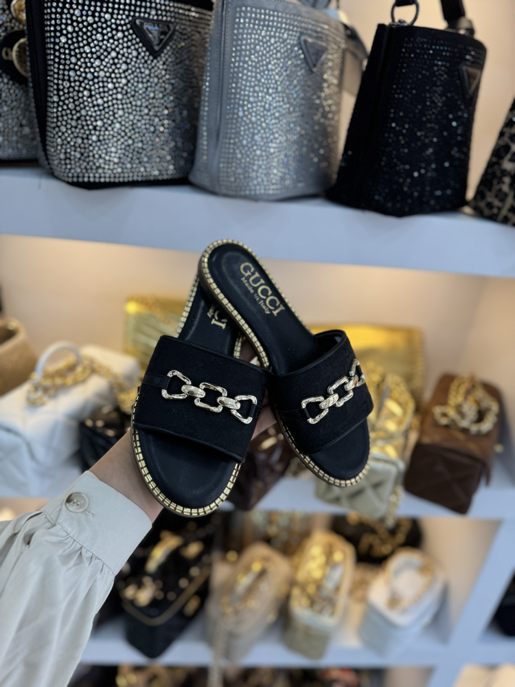 Gucci düz taban terlik 