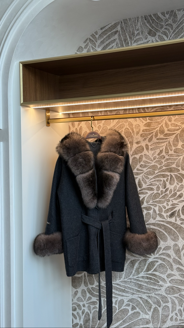 Andrea Fox Fur Caban Noir 