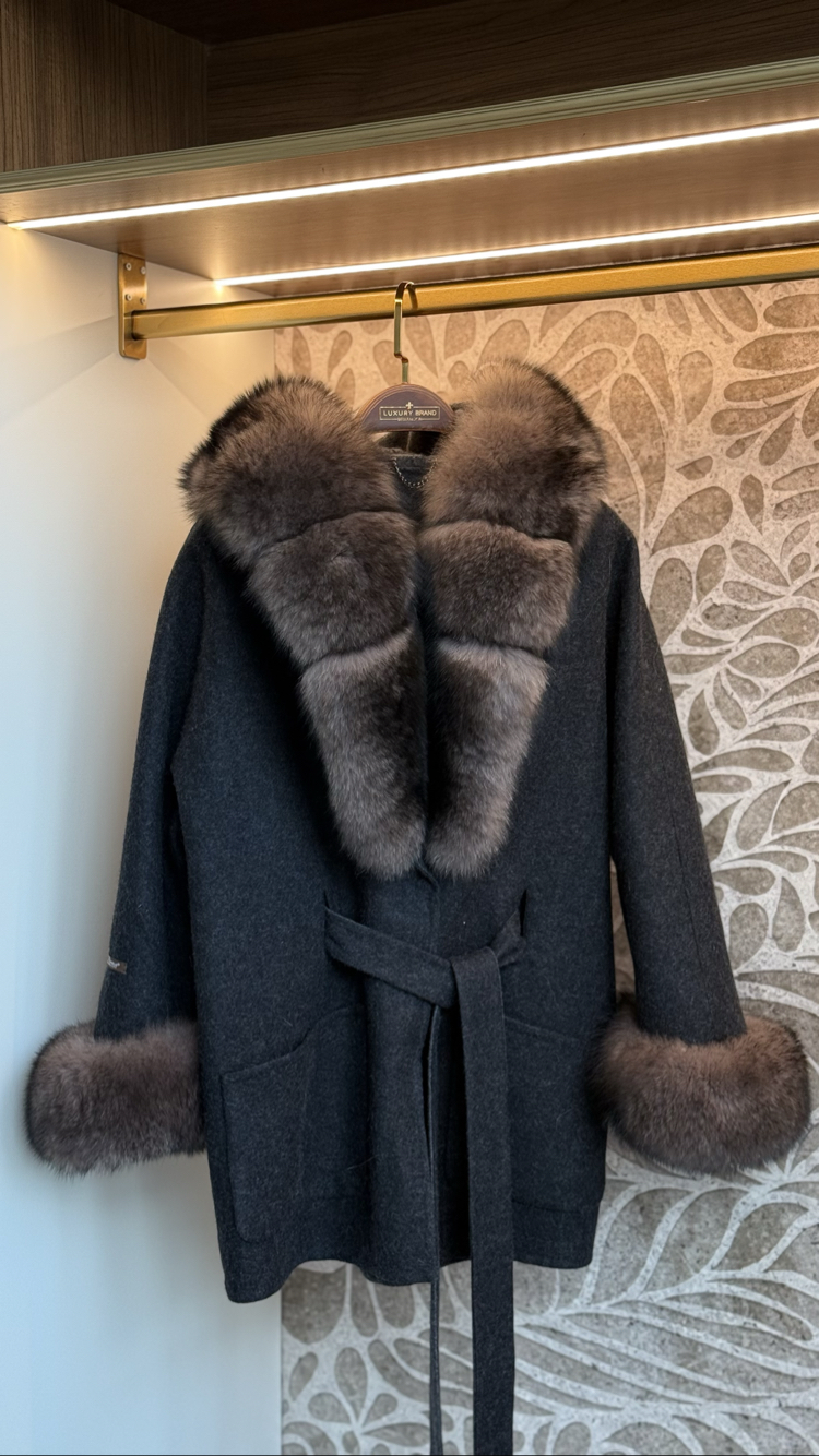 Andrea Fox Fur Caban Noir 