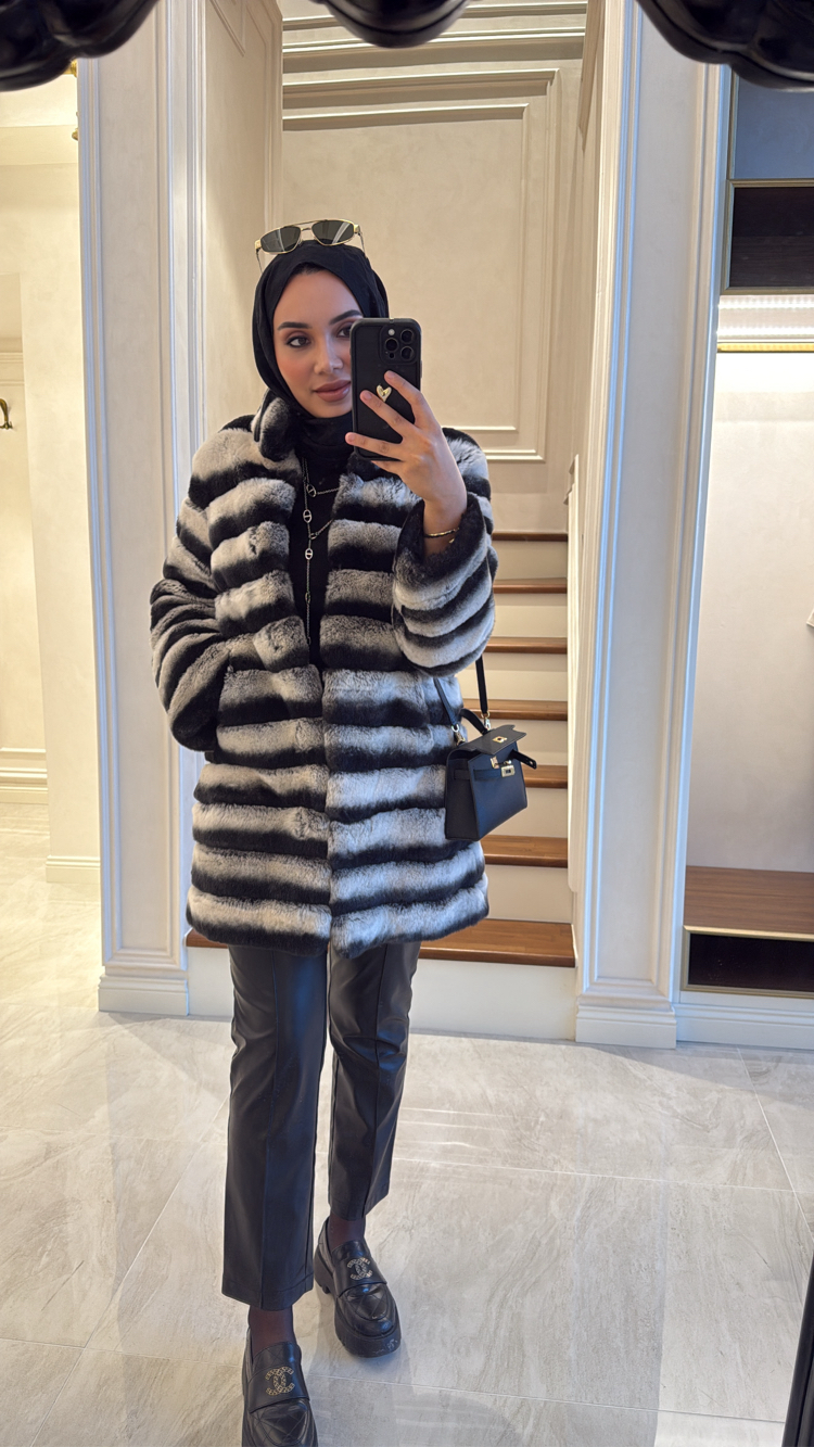 Chinchilla Signature Fur Coat