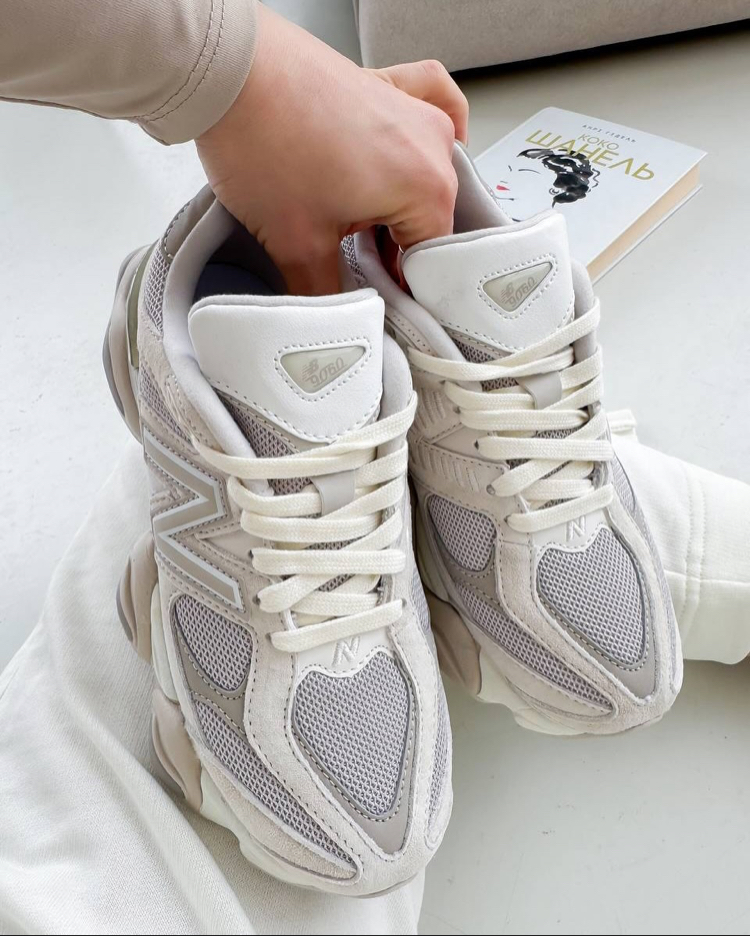 New Balance 9060 Grey Moonbeam