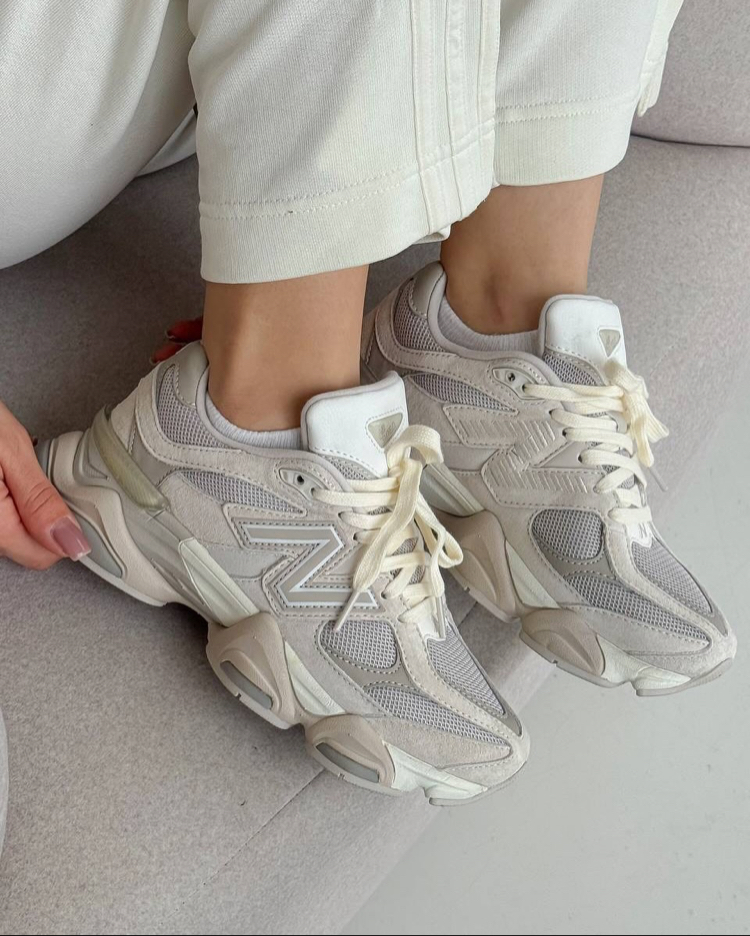 New Balance 9060 Grey Moonbeam
