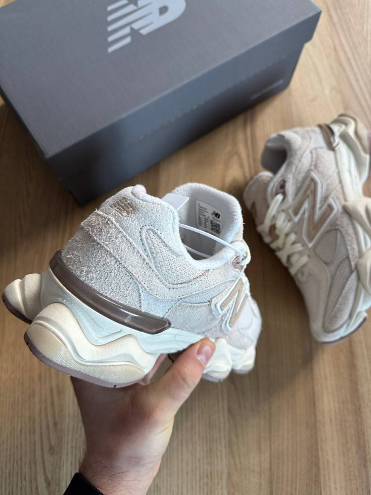 New Balance 9060 Bisque Sea Salt