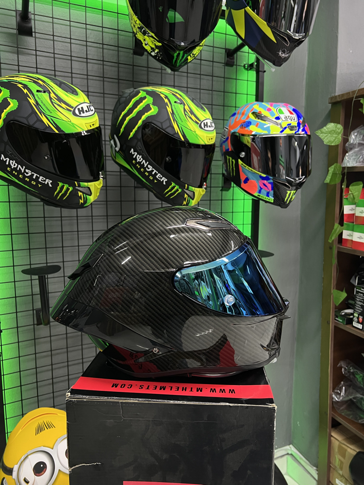 AGV PİSTA GP RR LİQUİD CARBON EDİTİON