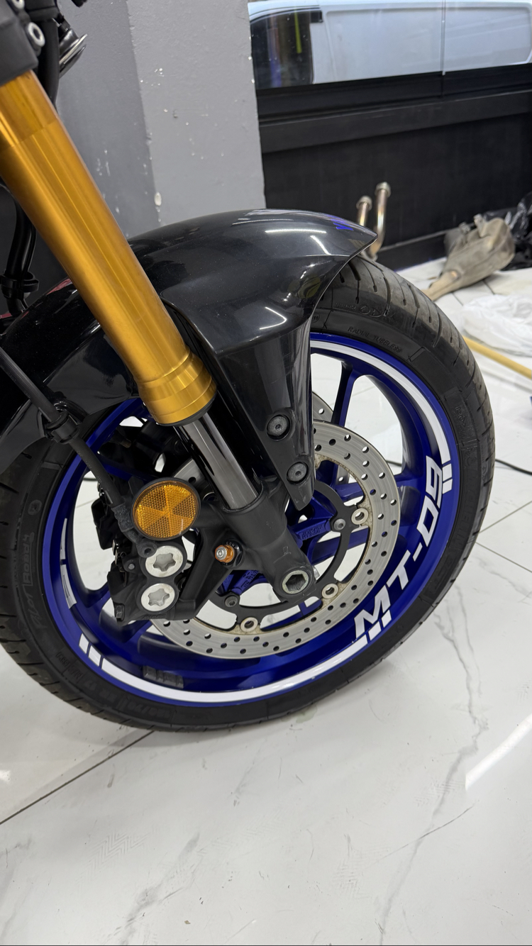 Yamaha Mt-09 Özel Tasarım Jant Şeridi