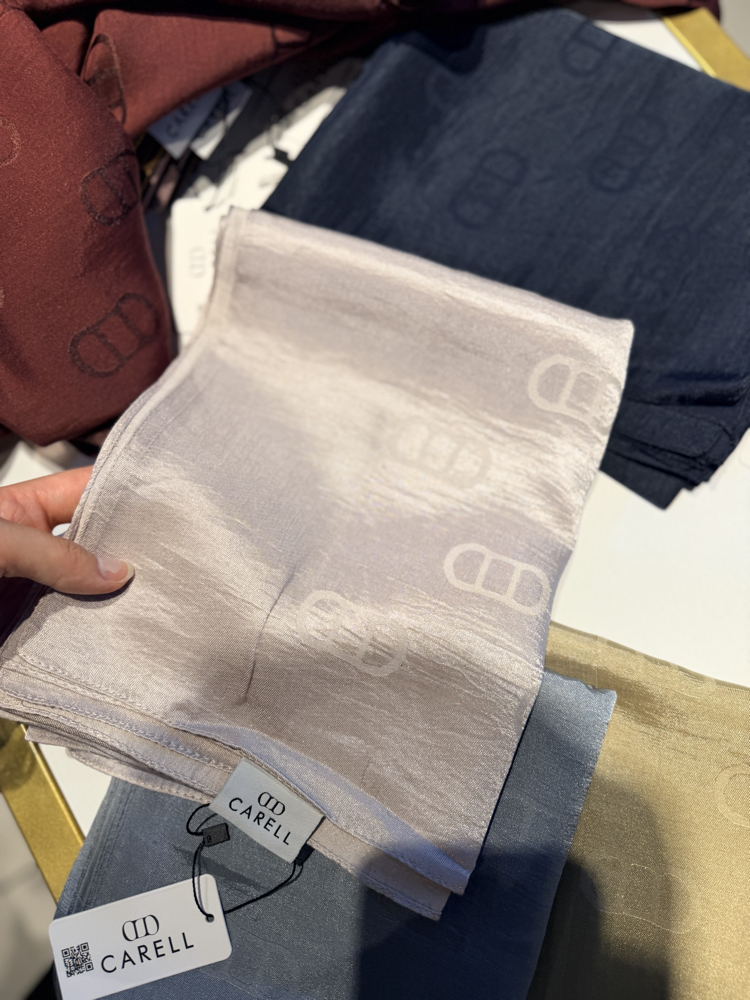 CARELL |  Etiketli Monogram Desen Liora Pamuk Şal Bej