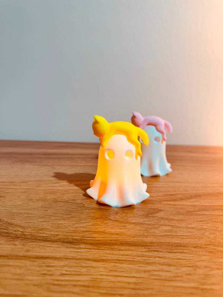 3D Kedili Hayalet Sarı