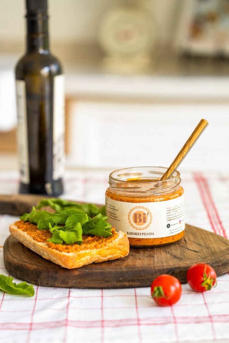 Kırmızı Pesto (300 Gram)