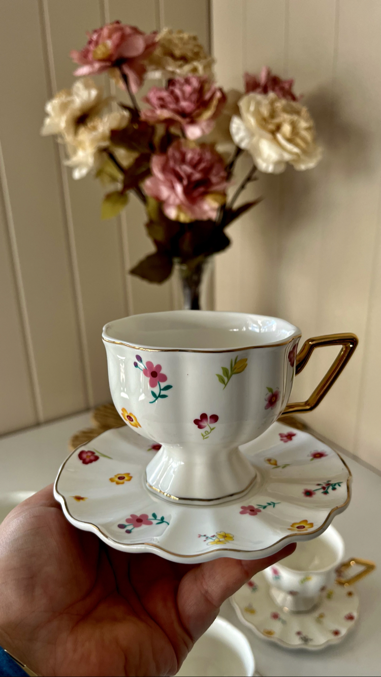 Çay fincanı