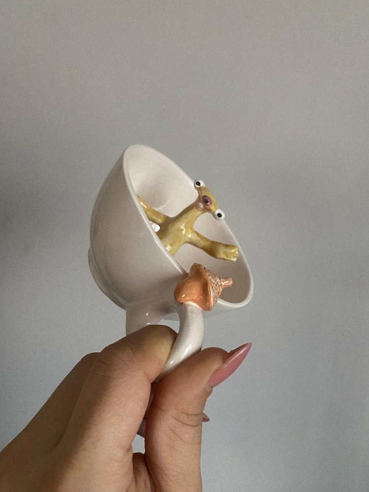 sid figürlü seramik kupa