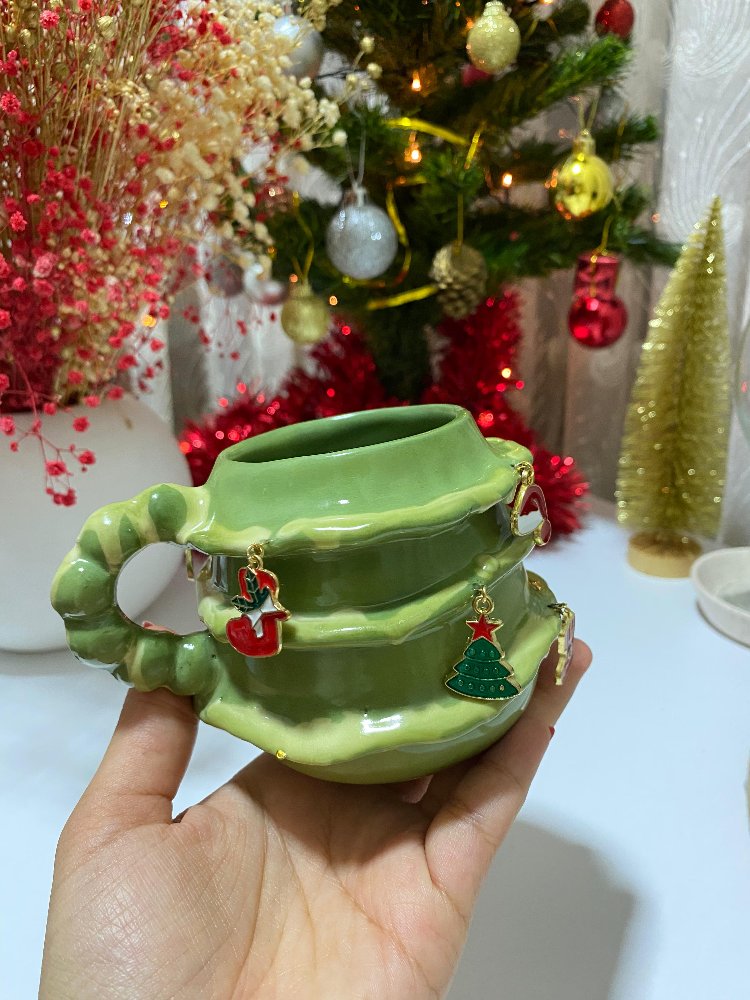 Yılbaşı Charm Detay Büyük Kupa