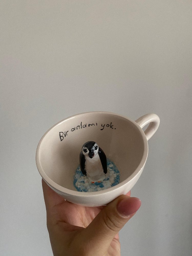 Nihilist Penguenli Fincan