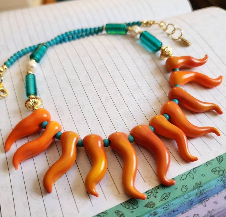 Kıvrımlar Murano Kolye 