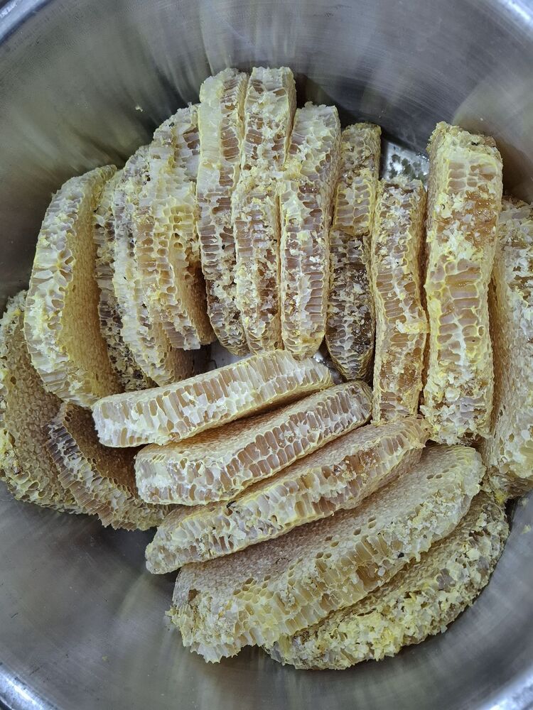 Toprak kovan balı net 1 kg