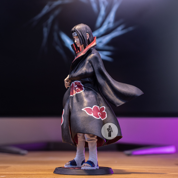 Itachi Uchiha / Naruto