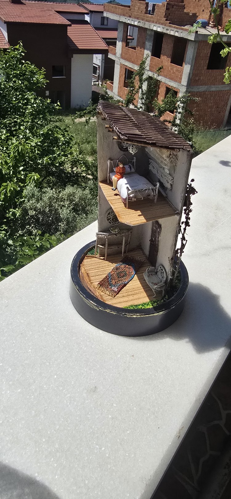 fanusta çift taraflı minyatür